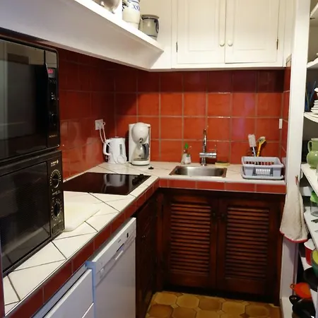 Port De Apartment